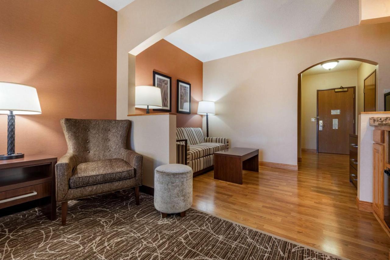 Best Western Plus Chelsea Hotel Monticello Zewnętrze zdjęcie